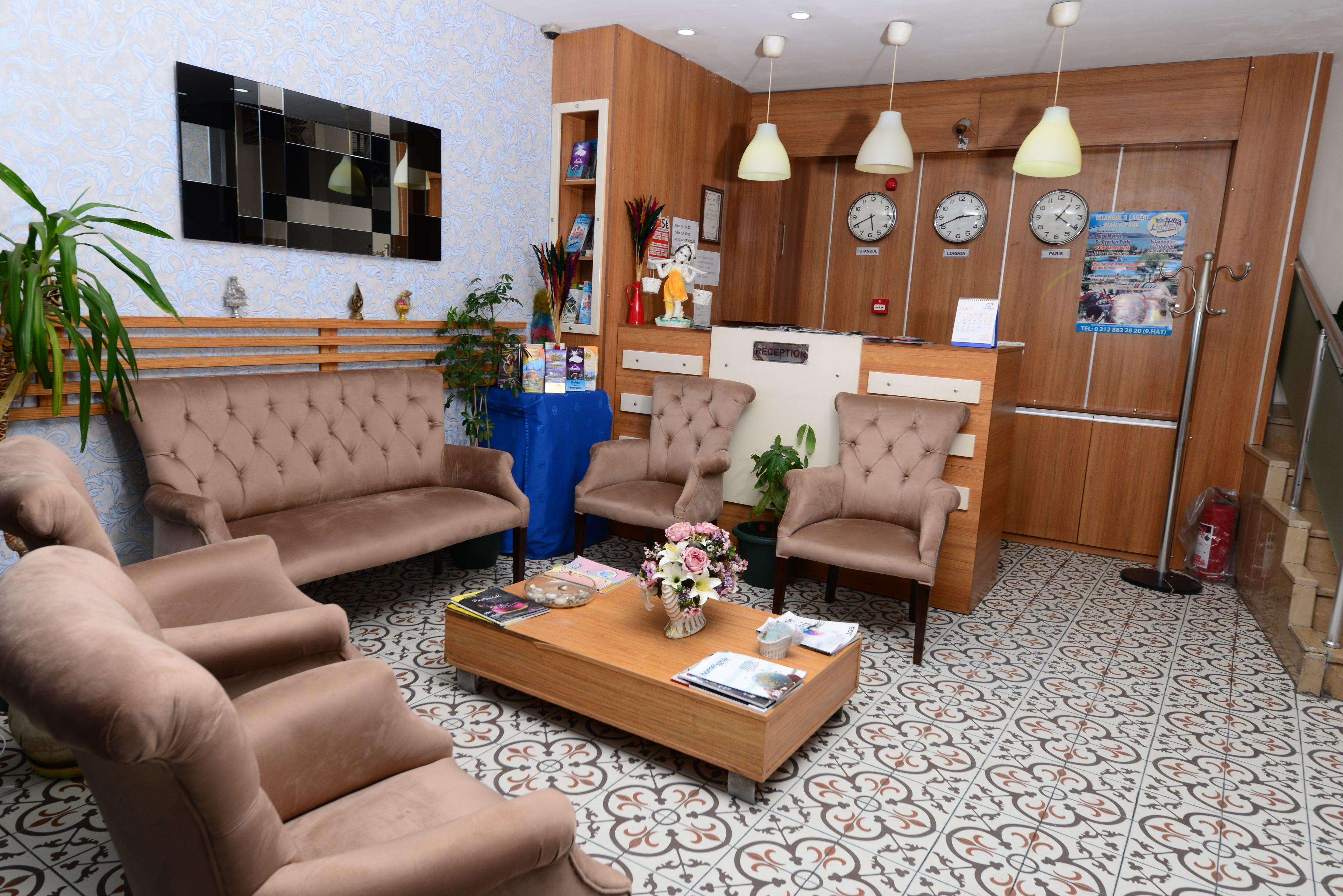 Omega Luxx Hotel — Photos 1